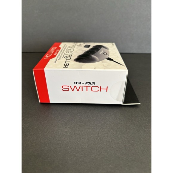 NYKO - Retro Controller Hub Plus: 4 Port GameCube Controller Adapter for Ninteno - Picture 2 of 6